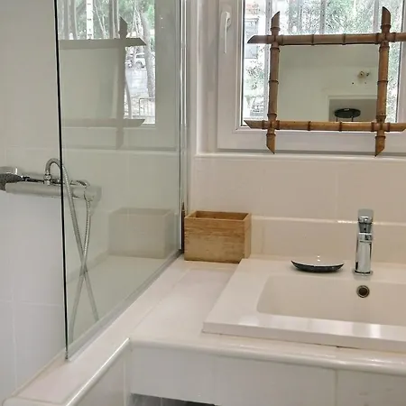 Centre, Proximite Port, Plages Et Calanques דירה